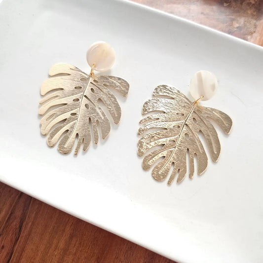 Belize Ivory and Gold Earrings