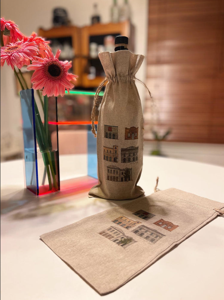 Historic Round Rock Wine Bag