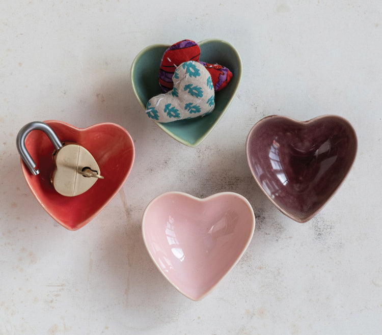 Stoneware Heart Shaped Dish 4 Colors