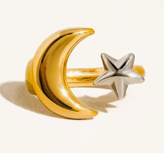 Gold Non Tarnish Star/Moon Ring