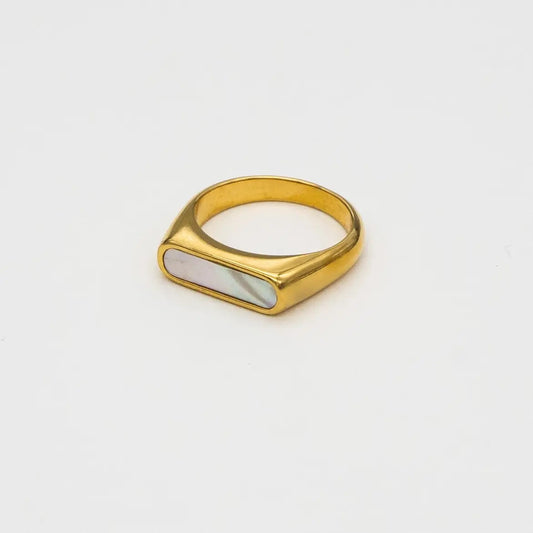 Gold Shell Ring Bar
