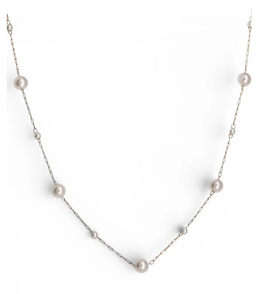 Catch Waves Pearl Necklace